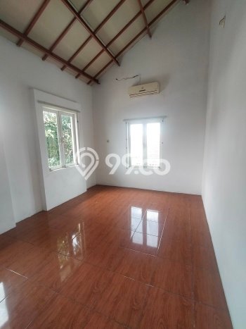 Dijual Rumah 5 Kamar Lokasi Strategis Bagus dan Strategis di Semarang Timur Dijual Rumah 5 Kamar Lokasi Strategis Bagus dan Strategis di Semarang Timur