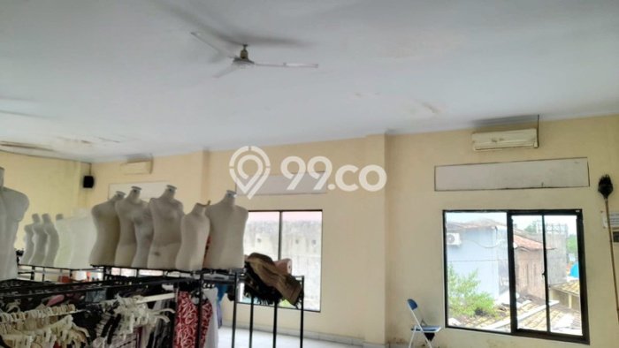 Unit Komersial Disewa Lokasi Godean, Sleman Spesifikasi Luas Bangunan 238m2 Unit Komersial Disewa Lokasi Godean, Sleman Spesifikasi Luas Bangunan 238m2