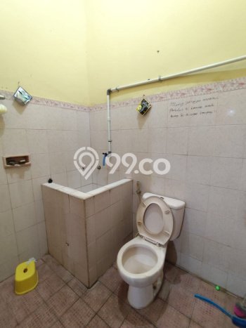 Lokasi strategis! Rumah siap pakai disewakan di Berbah LB 252m2 Lokasi strategis! Rumah siap pakai disewakan di Berbah LB 252m2