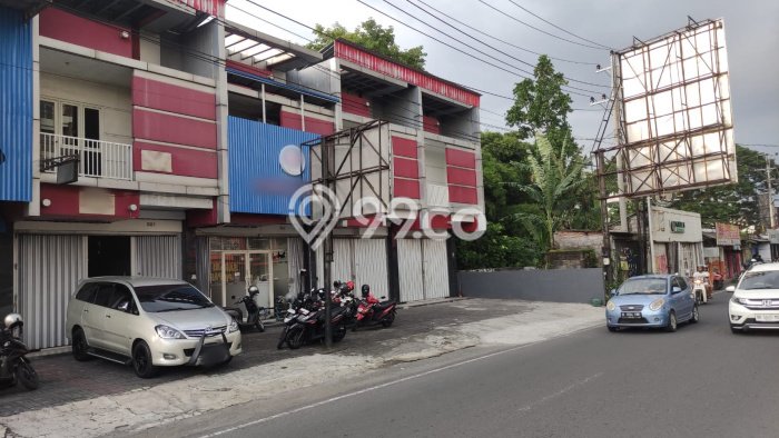 Dijual! Ruko di Seturan Yogyakarta LT 68m2 / LB 94m2 Kawasan Strategis Dijual! Ruko di Seturan Yogyakarta LT 68m2 / LB 94m2 Kawasan Strategis