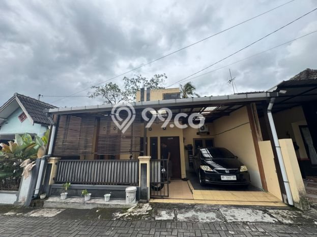 Rumah Minimalis Dijual di Tempel 3 Kamar dengan Luas Tanah 113m2 Rumah Minimalis Dijual di Tempel 3 Kamar dengan Luas Tanah 113m2