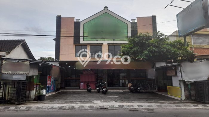 Unit Komersial Disewa Lokasi Godean, Sleman Spesifikasi Luas Bangunan 238m2 Unit Komersial Disewa Lokasi Godean, Sleman Spesifikasi Luas Bangunan 238m2