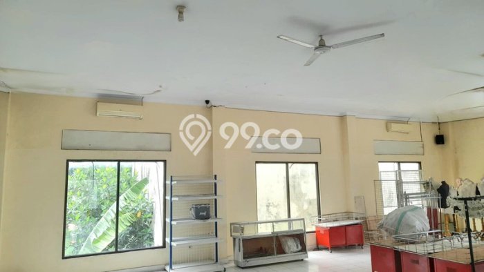 Unit Komersial Disewa Lokasi Godean, Sleman Spesifikasi Luas Bangunan 238m2 Unit Komersial Disewa Lokasi Godean, Sleman Spesifikasi Luas Bangunan 238m2