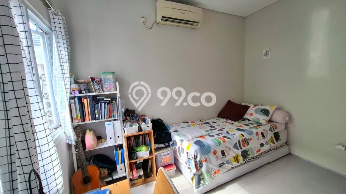 Rumah Modern 5 KT di Bintaro Tangerang Selatan Rumah Modern 5 KT di Bintaro Tangerang Selatan