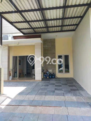 Rumah Strategis Modern Lb 160m2 di Rungkut, Surabaya Rumah Strategis Modern Lb 160m2 di Rungkut, Surabaya
