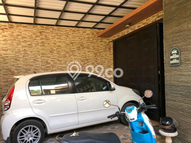 Hot Offer Hunian Mewah Ideal dan Luas di Rungkut, Surabaya Hot Offer Hunian Mewah Ideal dan Luas di Rungkut, Surabaya