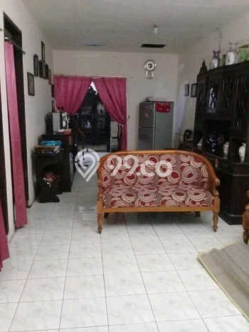 For Sale Rumah 3 Kamar Lokasi Strategis Bagus dan Strategis di Rungkut For Sale Rumah 3 Kamar Lokasi Strategis Bagus dan Strategis di Rungkut