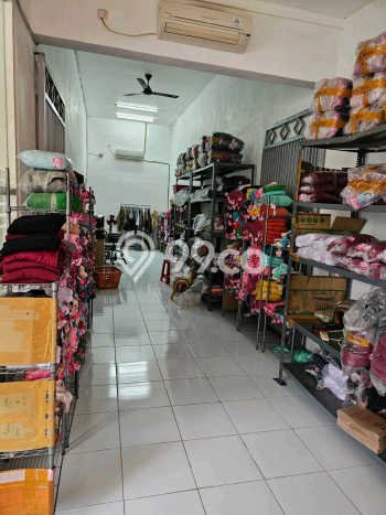 Dijual Rumah Mewah Elegan Dengan View Eksklusif di Pondok Tjandra, Sidoarjo Dijual Rumah Mewah Elegan Dengan View Eksklusif di Pondok Tjandra, Sidoarjo