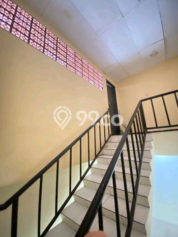 Area Ramai! Ruko Dijual di Gubeng untuk Bisnis Luas Bangunan 198m2 Area Ramai! Ruko Dijual di Gubeng untuk Bisnis Luas Bangunan 198m2
