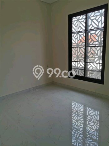 Dijual Rumah Strategis Bagus Punya 3 KT di Mulyorejo Surabaya SHM Dijual Rumah Strategis Bagus Punya 3 KT di Mulyorejo Surabaya SHM