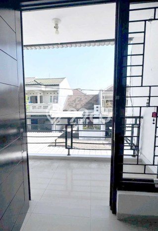Rumah Modern Minimalis 4 KT Bisa Langsung Pindah di Kenjeran Rumah Modern Minimalis 4 KT Bisa Langsung Pindah di Kenjeran