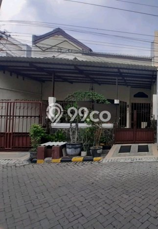 Jual Rumah Bagus Siap Huni LB 180m2 di Mulyorejo, Surabaya Jual Rumah Bagus Siap Huni LB 180m2 di Mulyorejo, Surabaya