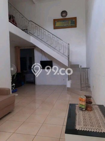 Dijual Cepat Rumah Bagus Siap Huni LB 300m2 di Tenggilis Mejoyo, Surabaya Dijual Cepat Rumah Bagus Siap Huni LB 300m2 di Tenggilis Mejoyo, Surabaya