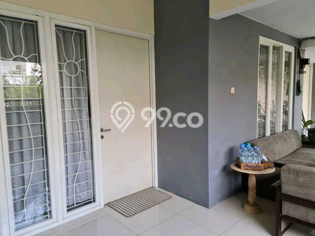 Dijual Cepat Rumah Favorit Siap Huni LB 250m2 di Rungkut, Surabaya Dijual Cepat Rumah Favorit Siap Huni LB 250m2 di Rungkut, Surabaya