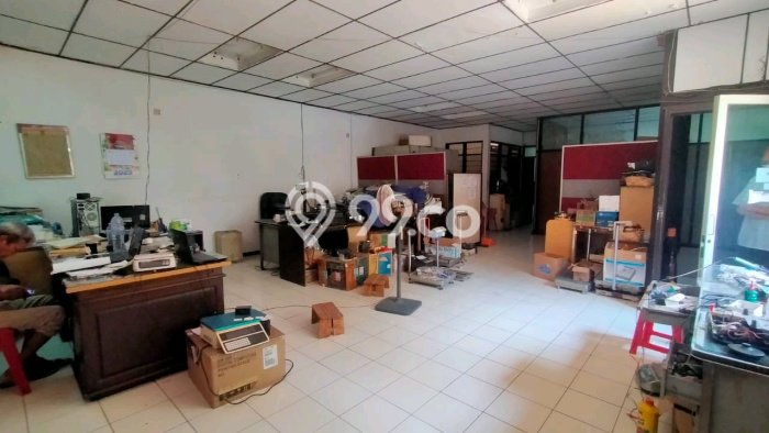 Siap Huni Rumah Mewah 8 Kamar di Gubeng Dekat ke Mana Pun Siap Huni Rumah Mewah 8 Kamar di Gubeng Dekat ke Mana Pun