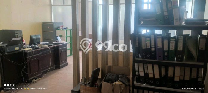 Unit Ruko Dijual di Wonocolo Surabaya Luas Bangunan 180m2 Unit Ruko Dijual di Wonocolo Surabaya Luas Bangunan 180m2