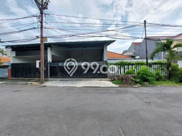 Dijual Hunian Mewah dengan Fasilitas Sekitar Komplit di Sukolilo, Surabaya Dijual Hunian Mewah dengan Fasilitas Sekitar Komplit di Sukolilo, Surabaya
