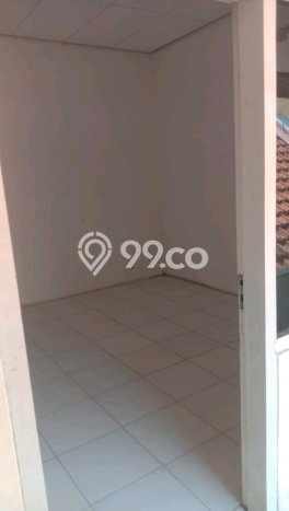 Rumah Mewah Dijual LT 200m2 di Rungkut, Surabaya Rumah Mewah Dijual LT 200m2 di Rungkut, Surabaya