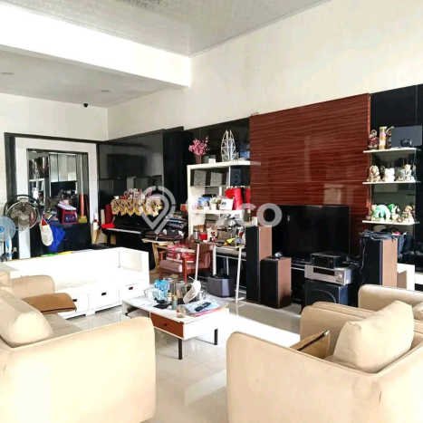 Jual Rumah Mewah Megah Dengan View Eksklusif di Dharma Husada, Surabaya Jual Rumah Mewah Megah Dengan View Eksklusif di Dharma Husada, Surabaya