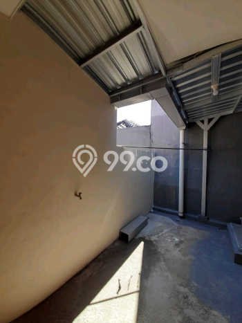 Hunian Cantik Modern Lb 140m2 di Rungkut, Surabaya Hunian Cantik Modern Lb 140m2 di Rungkut, Surabaya
