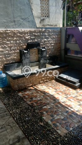 Rumah Mewah Dijual LT 200m2 di Rungkut, Surabaya Rumah Mewah Dijual LT 200m2 di Rungkut, Surabaya