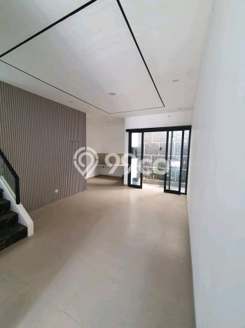 Jual Rumah Strategis Bagus Punya 3 KT di Rungkut Surabaya SHM Jual Rumah Strategis Bagus Punya 3 KT di Rungkut Surabaya SHM