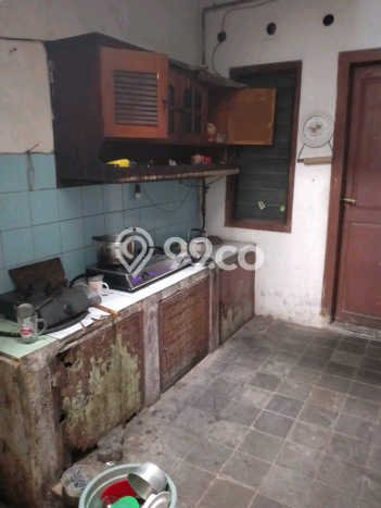 Jual Rumah Bagus Siap Huni LB 200m2 di Rungkut, Surabaya Jual Rumah Bagus Siap Huni LB 200m2 di Rungkut, Surabaya