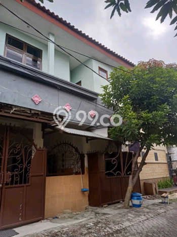Rumah Luas Asri 5 KT Siap Pakai di Gununganyar Surabaya Rumah Luas Asri 5 KT Siap Pakai di Gununganyar Surabaya