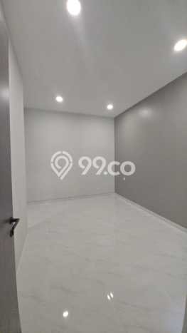 Dijual Cepat Rumah Bagus Siap Huni LB 180m2 di Rungkut, Surabaya Dijual Cepat Rumah Bagus Siap Huni LB 180m2 di Rungkut, Surabaya