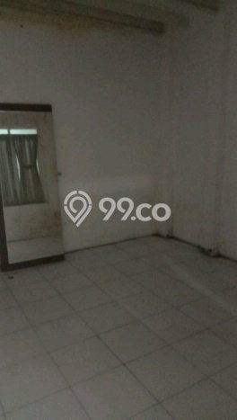 Rumah Mewah Dijual LT 200m2 di Rungkut, Surabaya Rumah Mewah Dijual LT 200m2 di Rungkut, Surabaya
