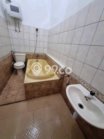 Rumah Minimalis 4 Kamar LT 120m2 di Gununganyar Rumah Minimalis 4 Kamar LT 120m2 di Gununganyar