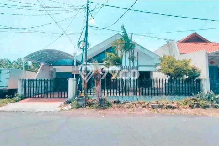 Rumah Elit LB 300m2 Siap Huni Desain Elegan di Dharma Husada, Surabaya Rumah Elit LB 300m2 Siap Huni Desain Elegan di Dharma Husada, Surabaya