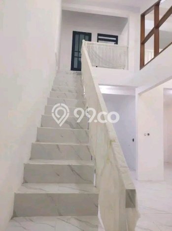 Jual Rumah Eksklusif 4 KT di Pondok Tjandra, Sidoarjo Jual Rumah Eksklusif 4 KT di Pondok Tjandra, Sidoarjo