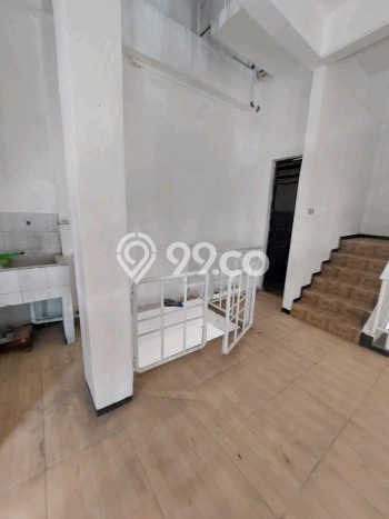 Unit Ruko Dijual di Rungkut Surabaya Luas Tanah 119m2, Luas Bangunan 317m2 Unit Ruko Dijual di Rungkut Surabaya Luas Tanah 119m2, Luas Bangunan 317m2