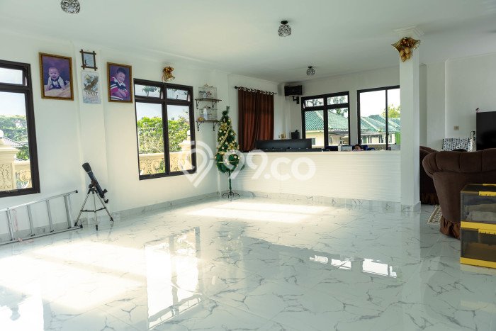 DIJUAL! Vila di , Luas 300m2m², Posisi Premium DIJUAL! Vila di , Luas 300m2m², Posisi Premium