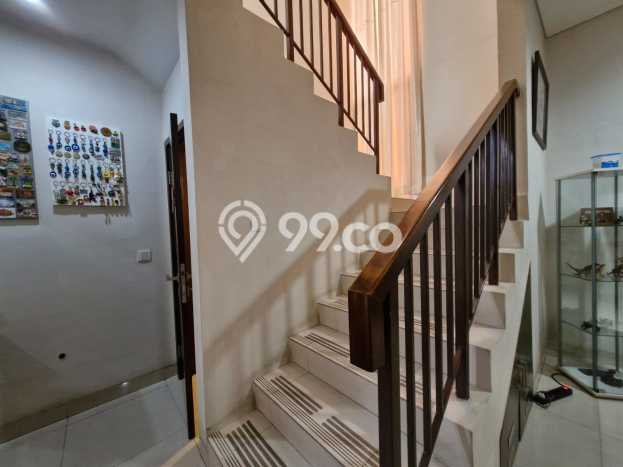 Rumah Luxury Modern Siap Huni di BSD Eminent Tangerang Rumah Luxury Modern Siap Huni di BSD Eminent Tangerang