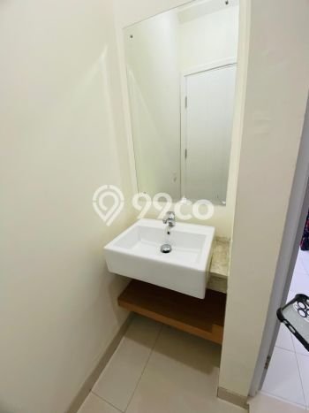 Rumah Luxury Modern Tanpa Renovasi di BSD Eminent Tangerang Rumah Luxury Modern Tanpa Renovasi di BSD Eminent Tangerang