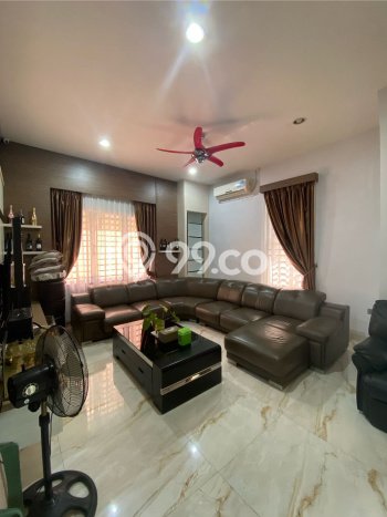 Siap Huni Hunian Elit 6 Kamar di Batam Kota Dekat ke Mana Pun Siap Huni Hunian Elit 6 Kamar di Batam Kota Dekat ke Mana Pun