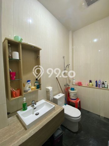Siap Huni Hunian Elit 6 Kamar di Batam Kota Dekat ke Mana Pun Siap Huni Hunian Elit 6 Kamar di Batam Kota Dekat ke Mana Pun