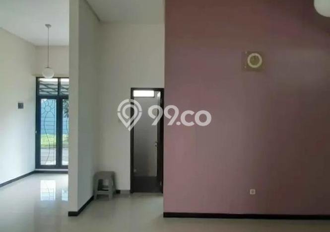 Disewakan Rumah Konsep Minimalis di Banyumanik Semarang dengan 4 KT Disewakan Rumah Konsep Minimalis di Banyumanik Semarang dengan 4 KT