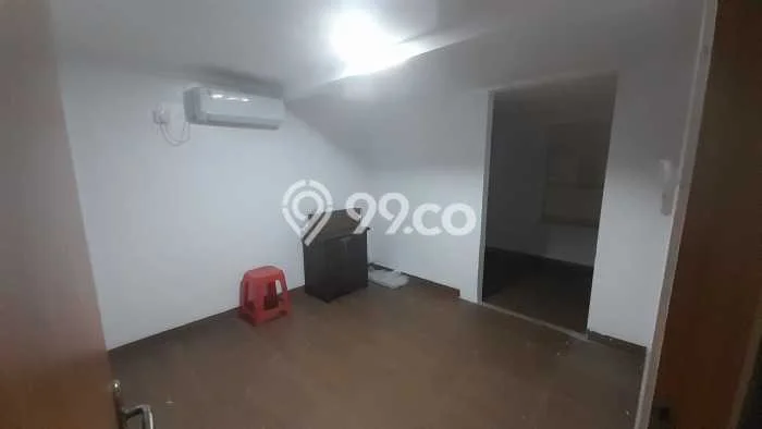Dijual Rumah Strategis Bagus Punya 4 KT di Grogol Petamburan Jakarta Barat SHM Dijual Rumah Strategis Bagus Punya 4 KT di Grogol Petamburan Jakarta Barat SHM