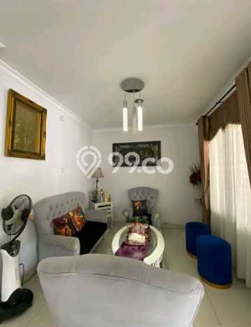Siap Huni Hunian Elit 4 Kamar di Banjarmasin Timur Dekat ke Mana Pun Siap Huni Hunian Elit 4 Kamar di Banjarmasin Timur Dekat ke Mana Pun