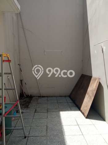 Siap Huni Rumah Mewah 4 Kamar di Tandes Dekat ke Mana Pun Siap Huni Rumah Mewah 4 Kamar di Tandes Dekat ke Mana Pun