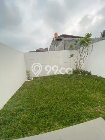 Lokasi strategis! Rumah siap pakai dikontrakkan di Ngaglik LB 140m2 Lokasi strategis! Rumah siap pakai dikontrakkan di Ngaglik LB 140m2