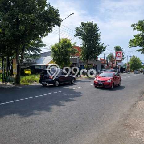 Jarang Ada! Tanah di Ponorogo Punya Luas 429m2 SHM Jarang Ada! Tanah di Ponorogo Punya Luas 429m2 SHM