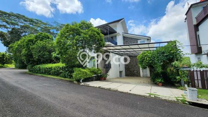 Jual Rumah Mewah Megah Dengan View Cantik di Sentul City, Bogor Jual Rumah Mewah Megah Dengan View Cantik di Sentul City, Bogor