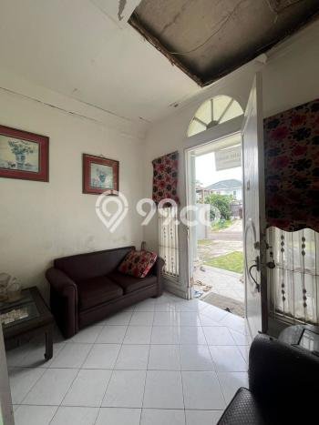 Rumah Modern 4 Kamar LT 300m2 di Sentul City Rumah Modern 4 Kamar LT 300m2 di Sentul City