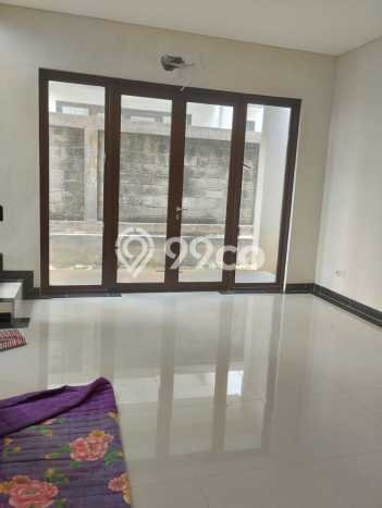 Rumah Luxury Modern Siap Huni di Sentul City Bogor Rumah Luxury Modern Siap Huni di Sentul City Bogor