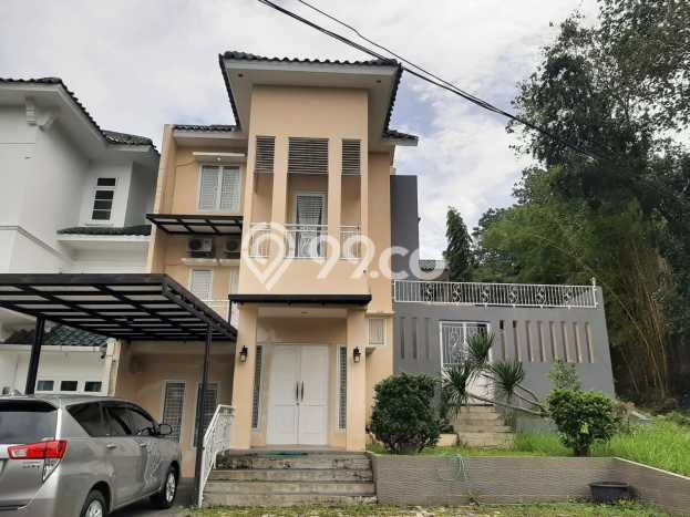 Dijual Hunian Rumah Terawat 4 Kamar di Sentul City, Bogor Dijual Hunian Rumah Terawat 4 Kamar di Sentul City, Bogor
