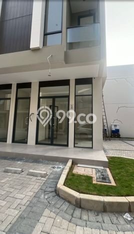 Ruko Dijual di Prime Area Tangerang Luas 100m2 Ruko Dijual di Prime Area Tangerang Luas 100m2